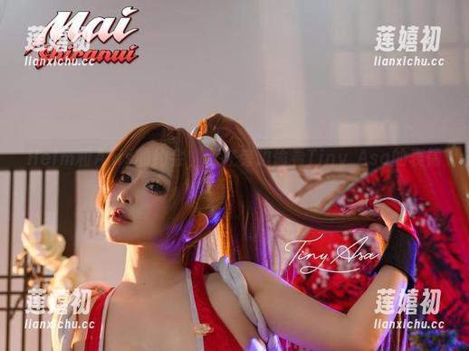 Tiny Asa Helm和Anis的约会,我在旁边偷看Tiny Asa的表情!